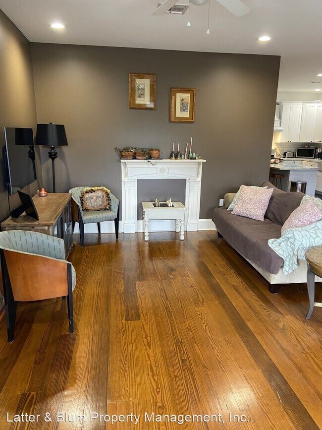 Foto del edificio - 3 br, 2 bath House - 3109 Broadway Street