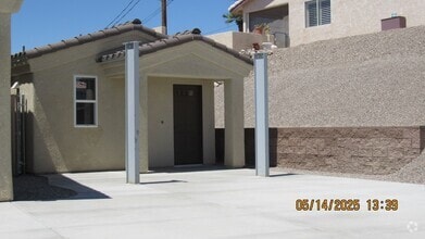 Building Photo - 2735 Minnow Ln