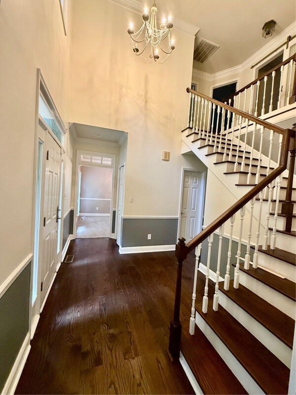 Foto del edificio - 2411 Oakwood Ave NE