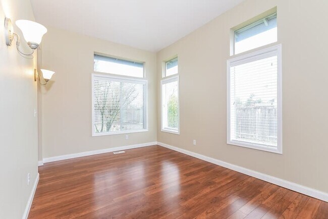 Foto del edificio - 3525 Crystal Ridge Dr SE