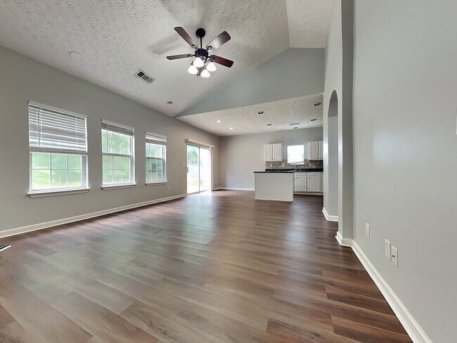Building Photo - 4120 Medlock Pk Dr
