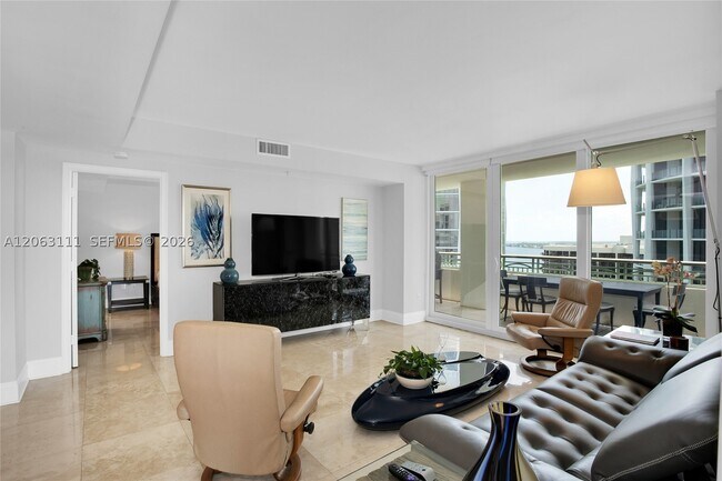 Foto del edificio - 3400 SW 27th St