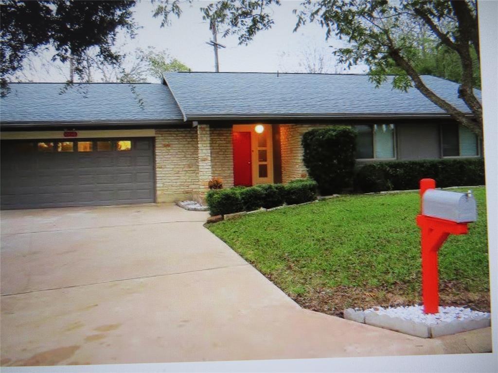 Foto principal - 404 San Gabriel Blvd