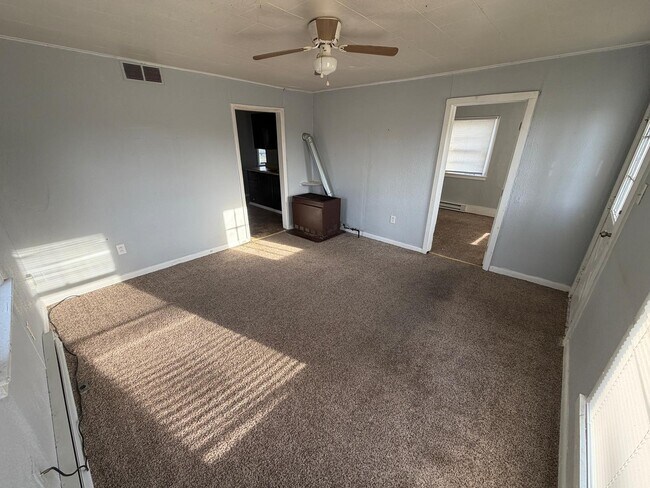 Foto del edificio - 619 McKinley Ave