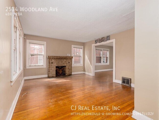 Foto del edificio - 2534 Woodland Ave