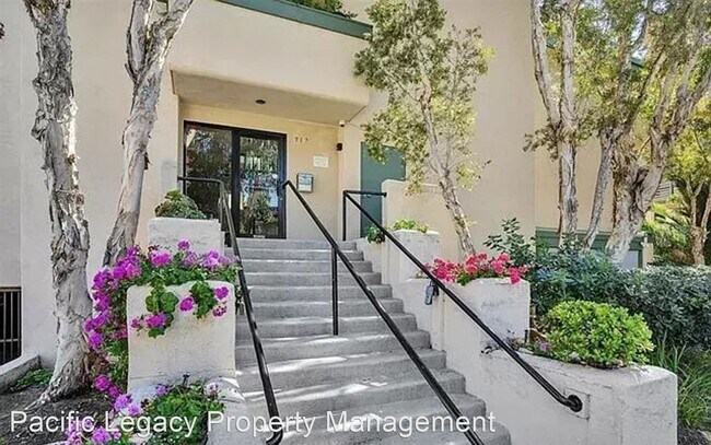Foto del edificio - 2 br, 2 bath House - 917 Torrance St #1