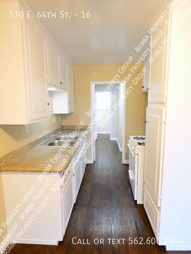 Foto del edificio - PET FRIENDLY UPSTAIRS 1 BEDROOM 1 BATHROOM...