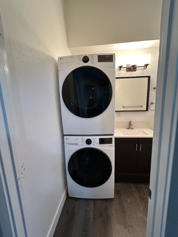 Foto del edificio - 3467-71 Luna Ave