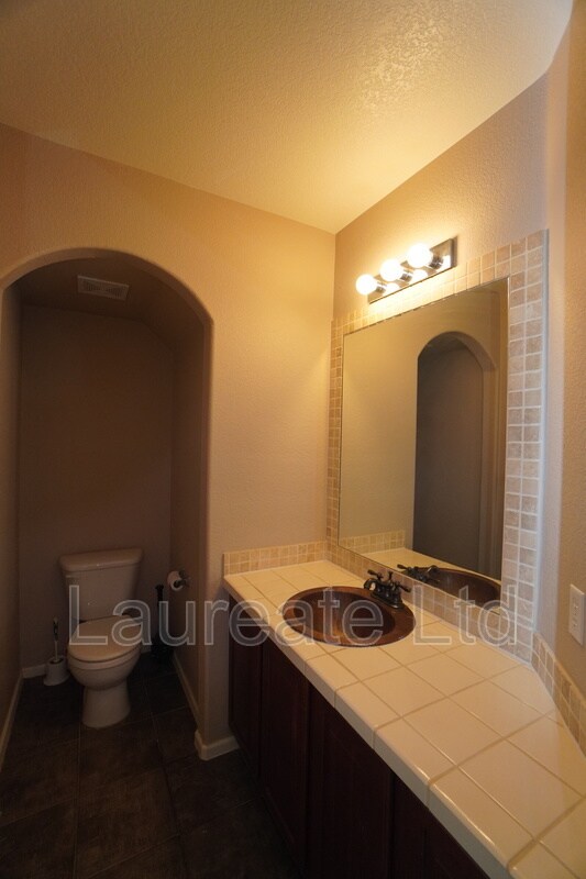 Foto del edificio - 4385 S Jebel Ct