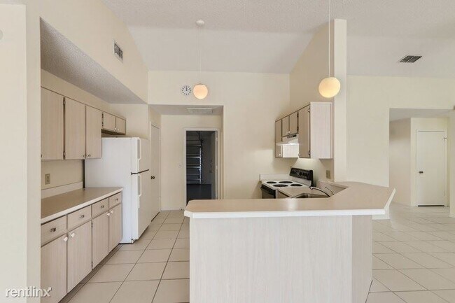 Foto del edificio - 4 br, 2 bath House - 1080 Jodi Ridge Court...