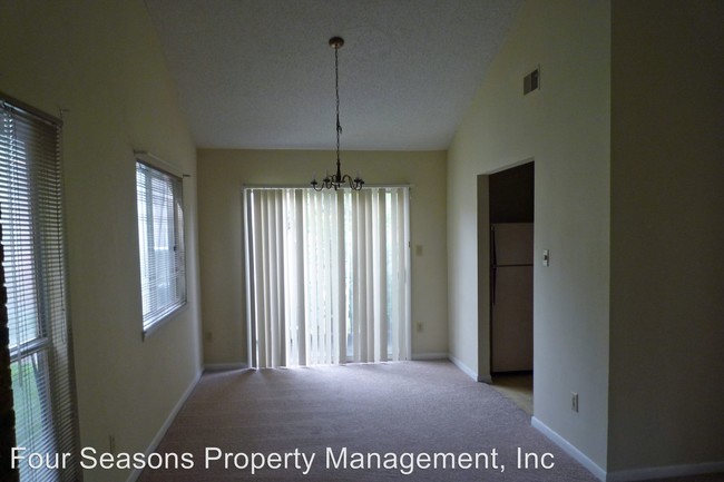 Building Photo - 819 Sardis Cove Dr