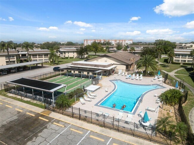 Foto del edificio - 4518 Garnet Dr