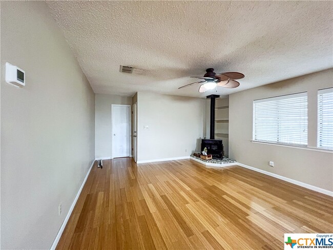 Building Photo - 545 Military Dr