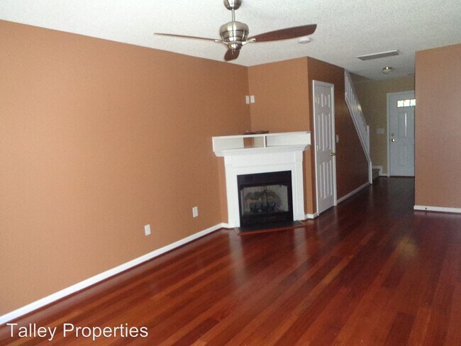 Building Photo - 2 br, 2.5 bath House - 8049 Christmas Court