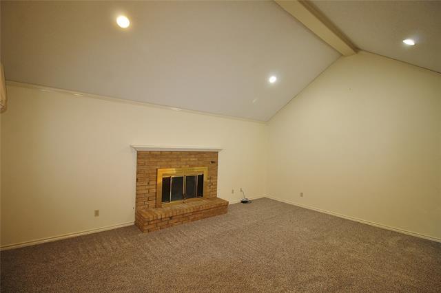 Foto del edificio - 1327 High Ridge Dr