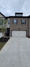 Building Photo - 5728 Urban Vlg Wy