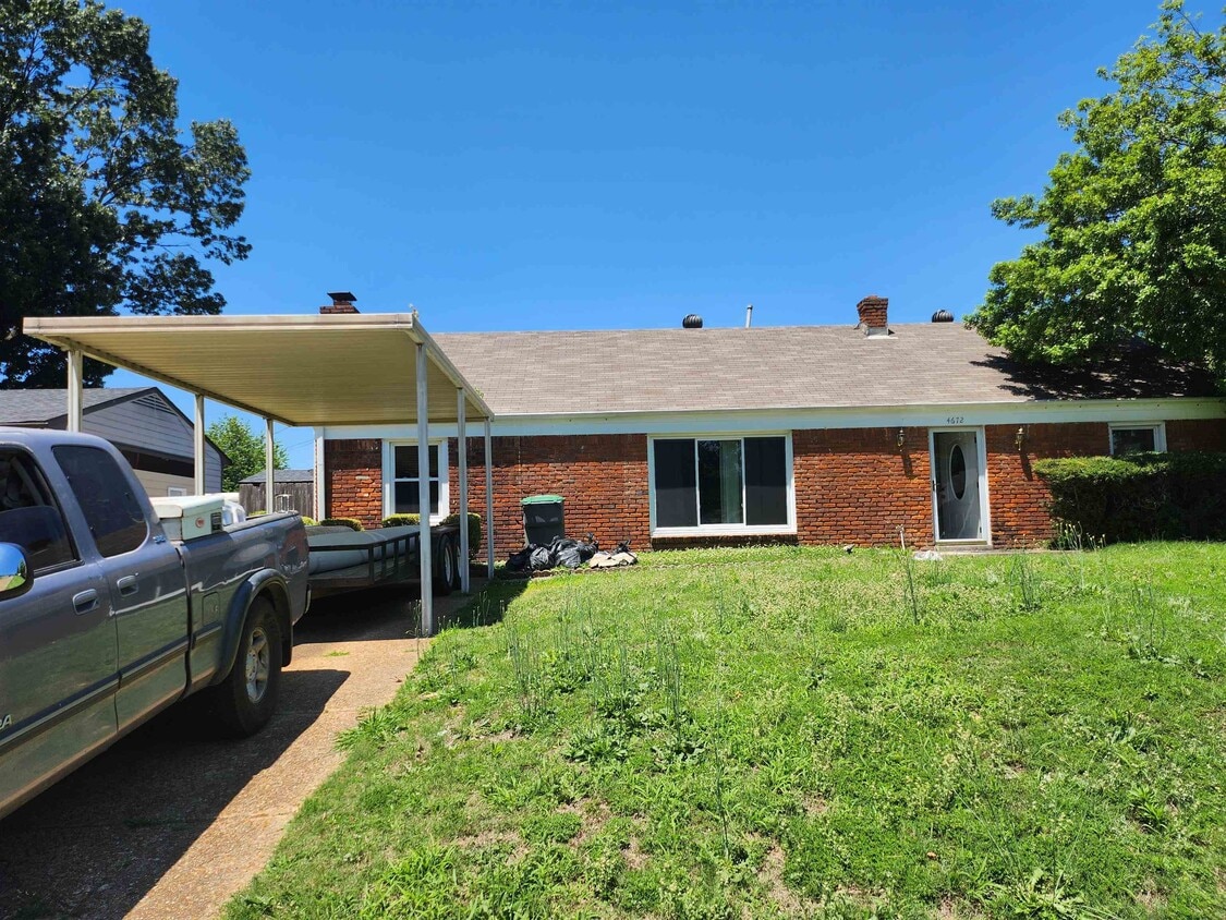Primary Photo - 4672 Almo Ave