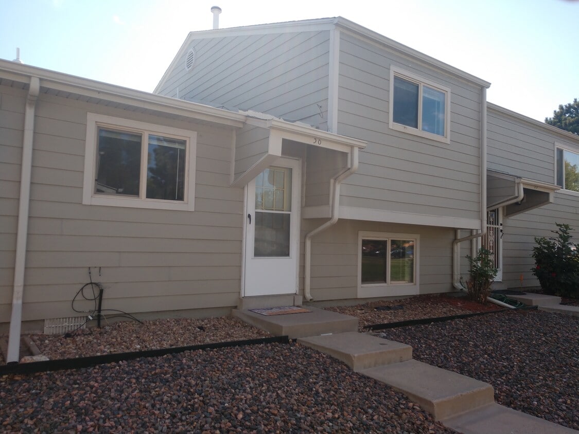 Primary Photo - 5711 W 92nd Ave