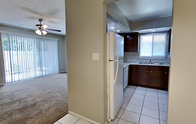 Foto del edificio - 4409 Ring Neck Rd