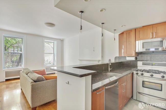 Building Photo - 217 Lafayette Avenue