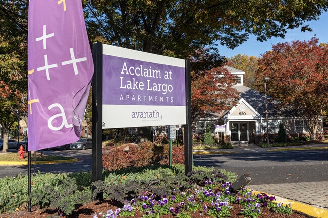 Community Sign - Acclaim at Lake Largo