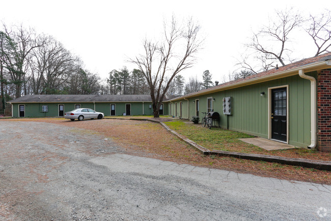 Building Photo - Cornelius Gardens Apartments