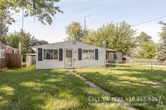 Building Photo - 3450 146th St