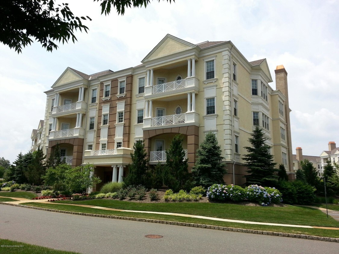 1032 Oval Rd Unit 1032, Manasquan, NJ 08736 Condo for Rent in