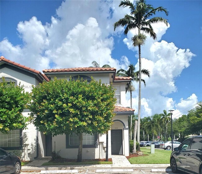 Building Photo - 7834 Catalina Cir
