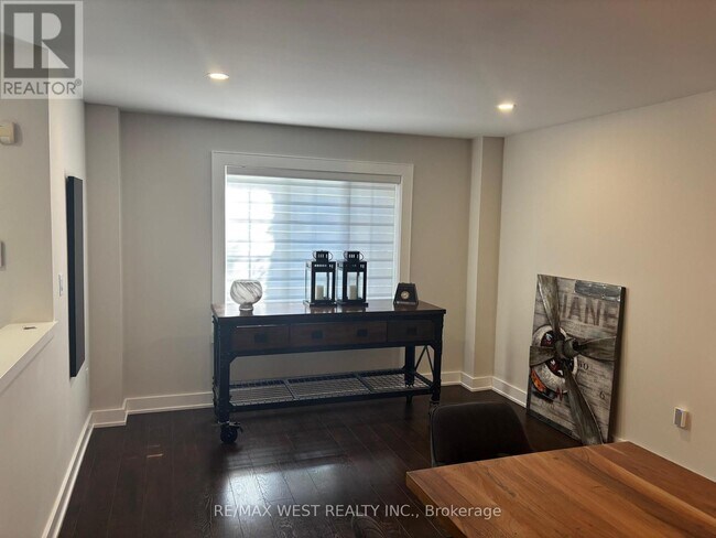 Building Photo - 10 Villa Antica Dr