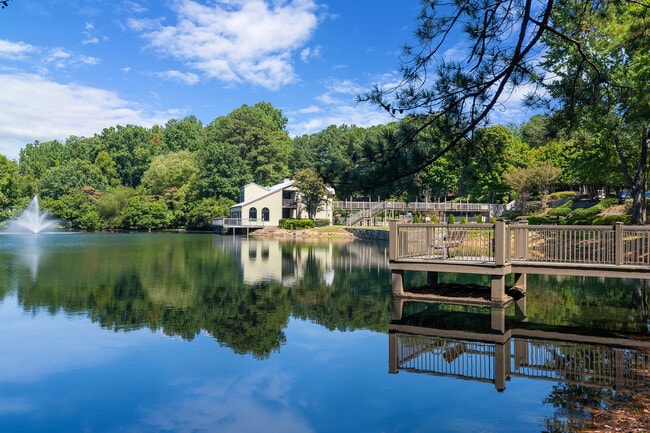 Building Photo - Arrive Vinings