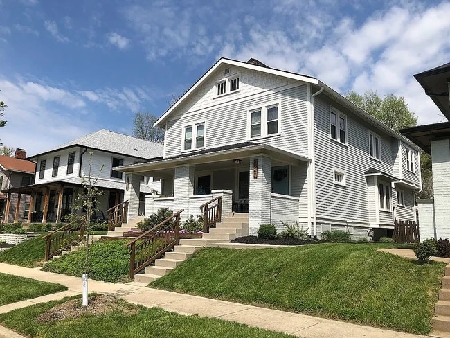 Building Photo - 3847 N Park Ave