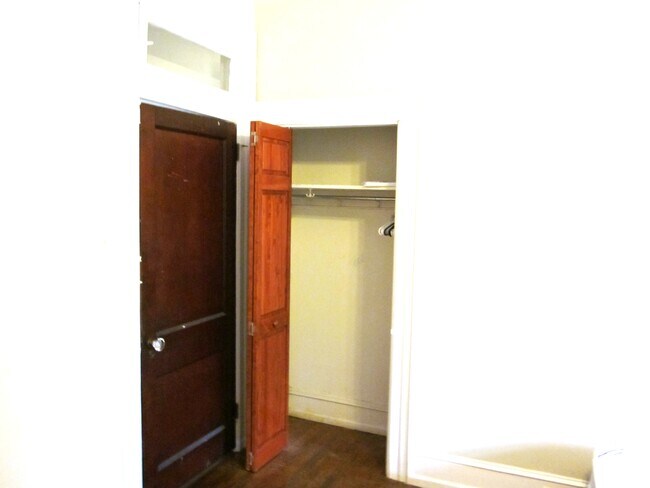 bedroom 2 closet and transom - 1108 S 46th St