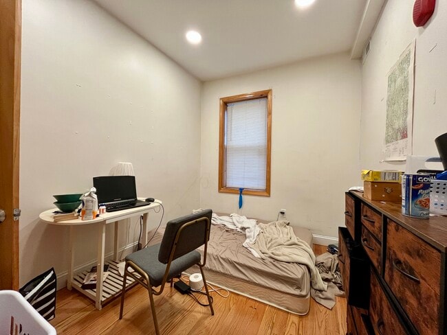 Building Photo - 20 Winthrop St