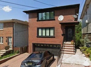 Building Photo - 1504 74th St