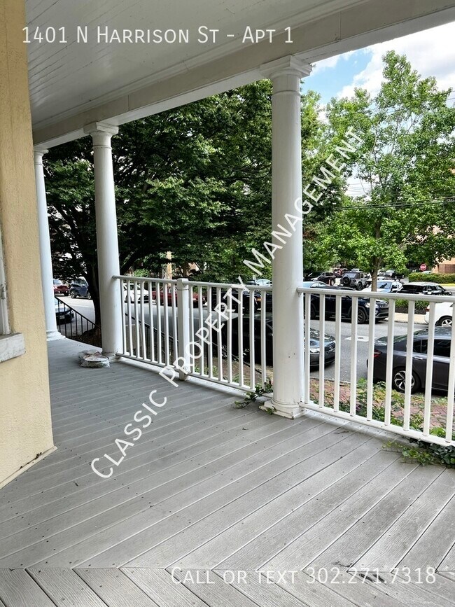 Foto del edificio - 1401 N Harrison St