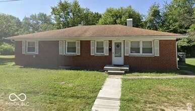 Building Photo - 5541 E 40th St
