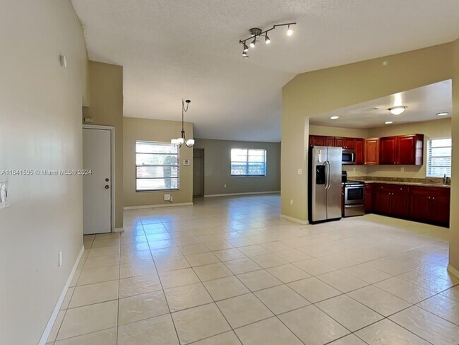 Building Photo - 1389 SW 151st Ave