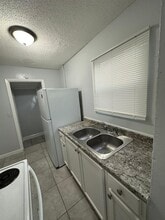 Building Photo - 1915 Florida Ave