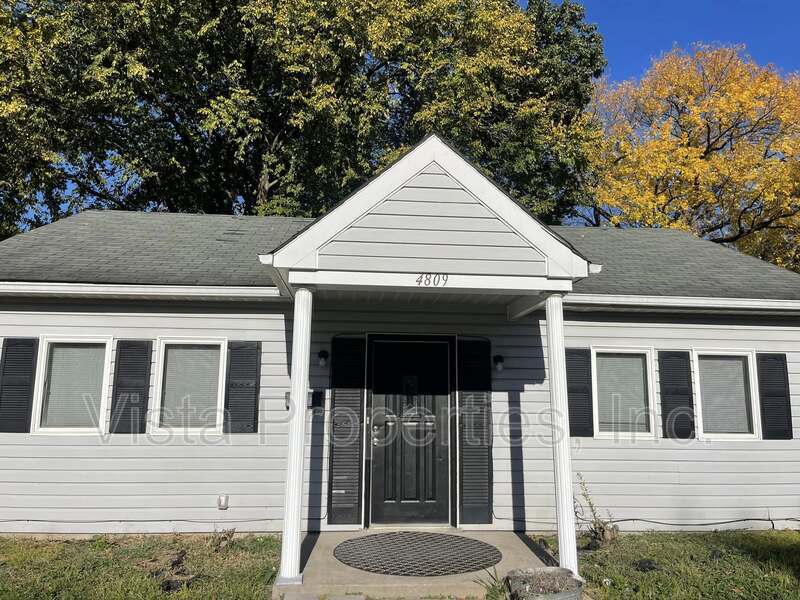 Primary Photo - 4809 St Leo Pl