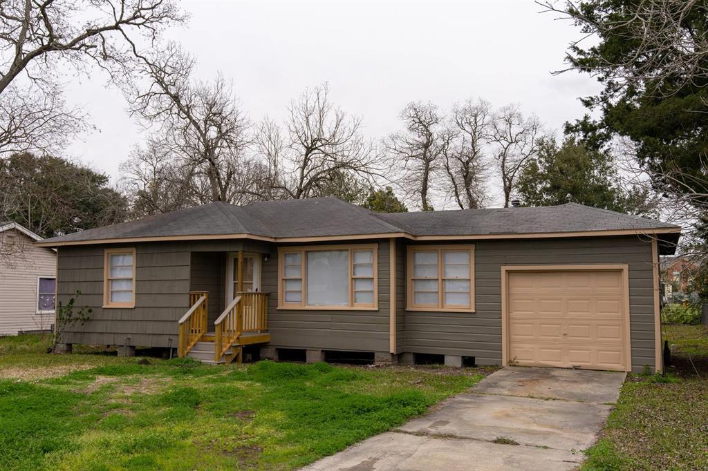 3910 McKinney Dr, La Marque, TX 77568 House Rental in La Marque, TX