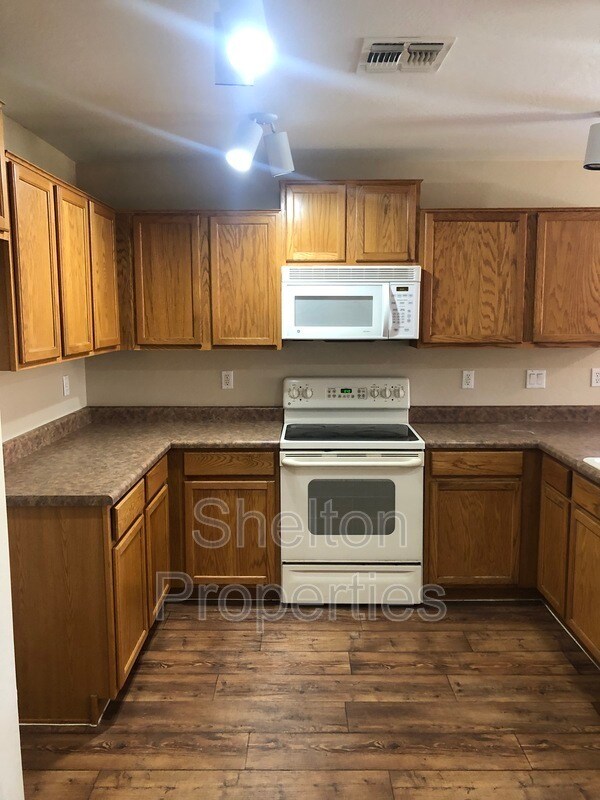 Foto del edificio - 10153 N 115th Dr