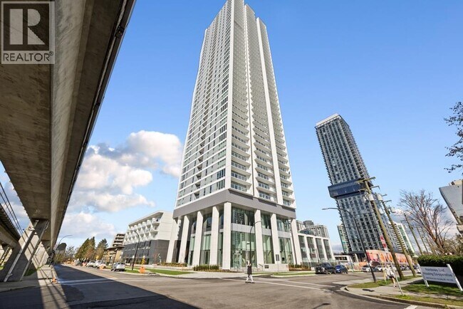 Photo du bâtiment - 6087 Wilson Ave