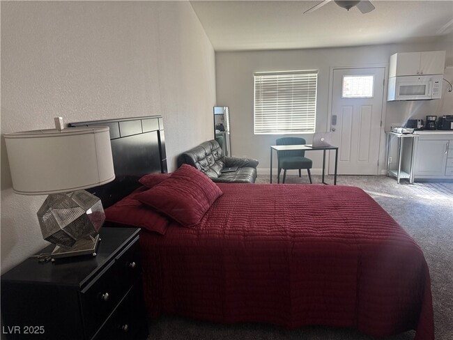 Foto del edificio - 2749 Canarsy Ct