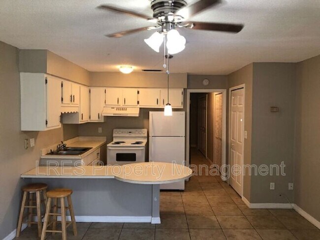 Foto del edificio - 1031 Columbia Ave