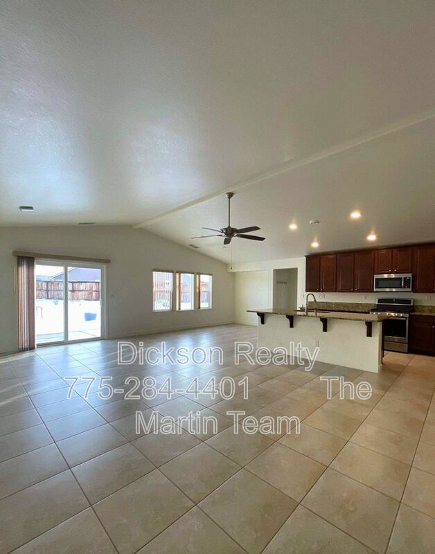 Building Photo - 7635 Souverain Ln