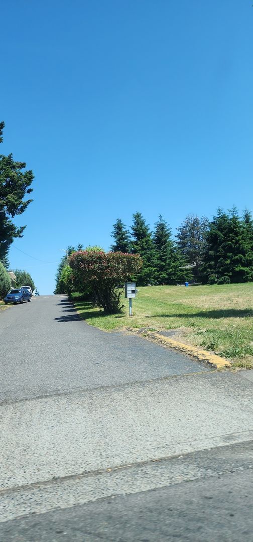 Foto del edificio - 8309 NE St Johns Rd