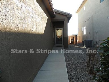 Building Photo - BEAUTIFUL home in Ventana Ranch community