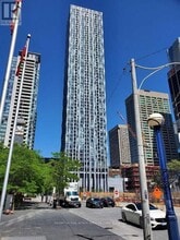 Building Photo - 1 Yorkville Ave