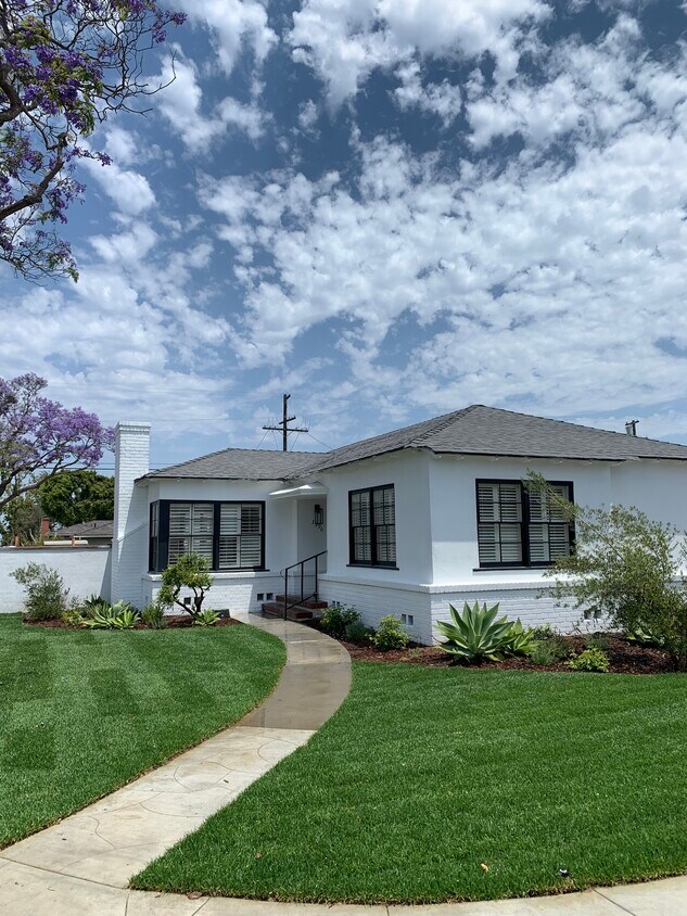 Foto principal - 3590 Walnut Ave